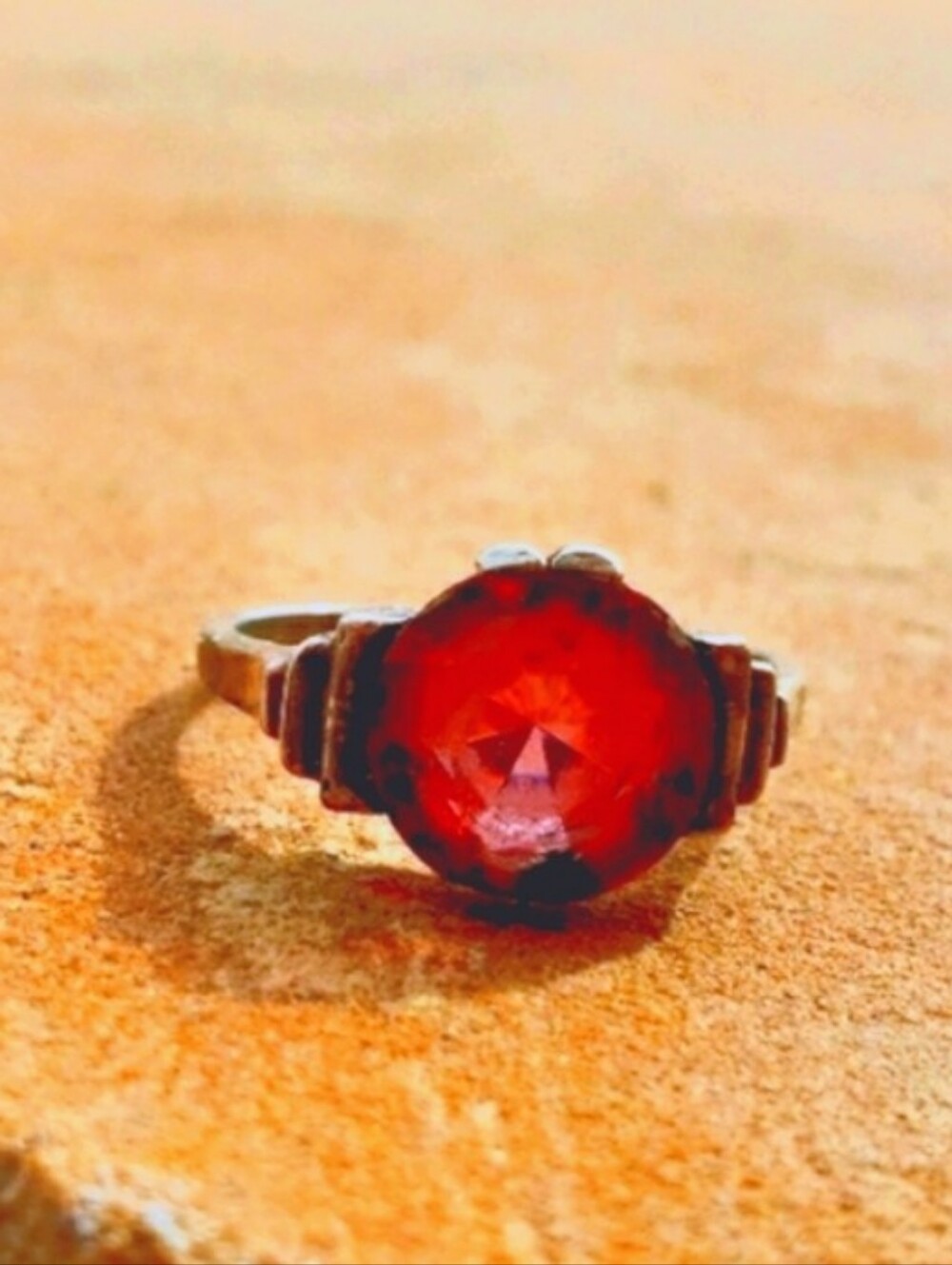 Antique Pink Gemstone Ring  In  Silver Setting Size 7. Excellent Condition - Picture 2 of 5